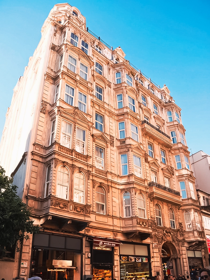 Stay in the Heart of Istanbul